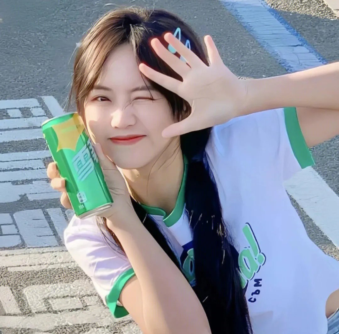 玉女弄璋